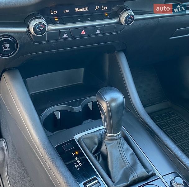 Седан Mazda 3 2023 в Каменец-Подольском