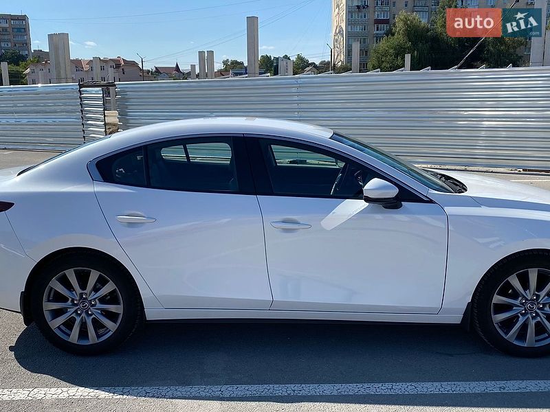 Седан Mazda 3 2023 в Кам'янець-Подільському