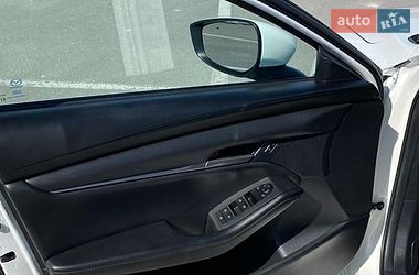 Седан Mazda 3 2023 в Каменец-Подольском
