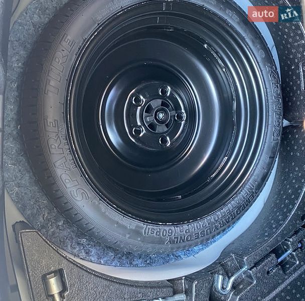 Седан Mazda 3 2023 в Каменец-Подольском