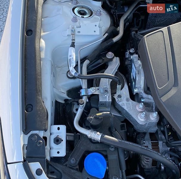 Седан Mazda 3 2023 в Каменец-Подольском