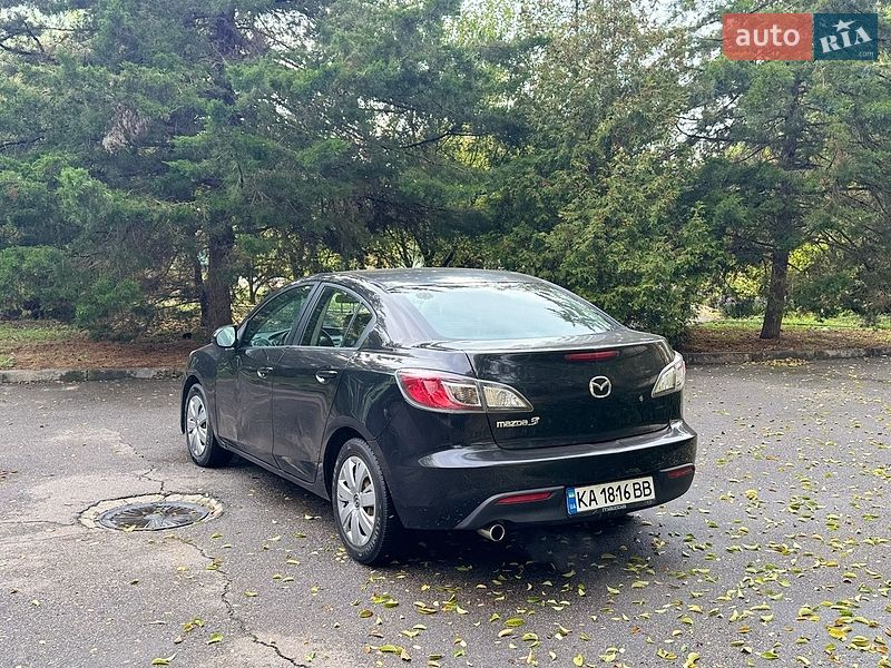 Седан Mazda 3 2009 в Харкові