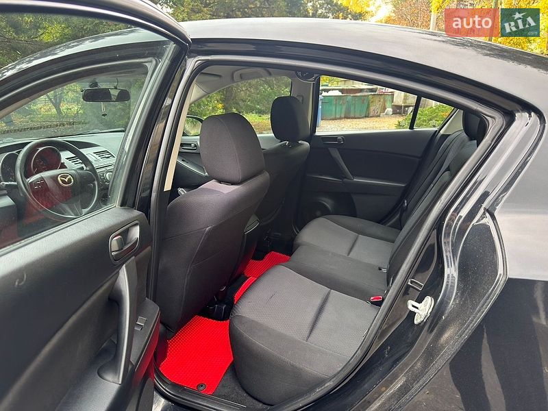 Седан Mazda 3 2009 в Харькове