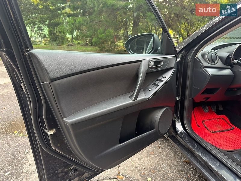 Седан Mazda 3 2009 в Харькове