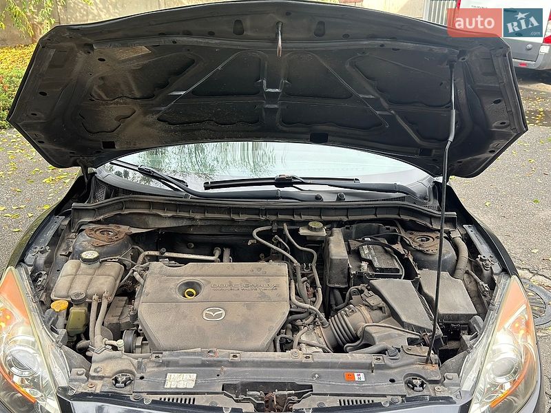 Седан Mazda 3 2009 в Харькове