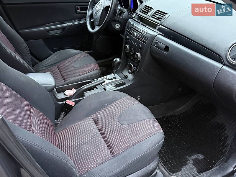 Хетчбек Mazda 3 2006 в Іршаві