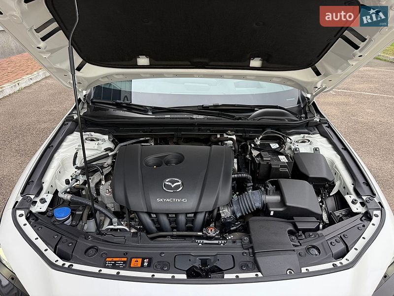 Хэтчбек Mazda 3 2021 в Киеве