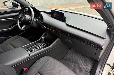 Хэтчбек Mazda 3 2021 в Киеве