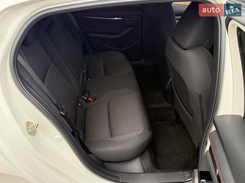 Хэтчбек Mazda 3 2021 в Киеве