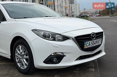 Седан Mazda 3 2014 в Виннице