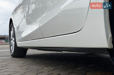 Седан Mazda 3 2014 в Виннице