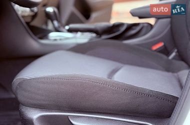 Седан Mazda 3 2014 в Виннице