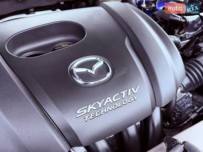 Седан Mazda 3 2014 в Виннице