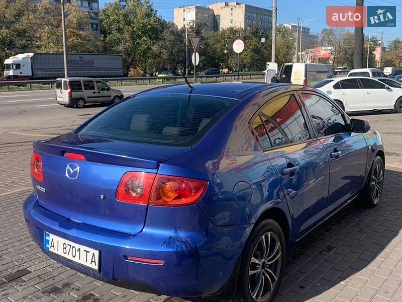 Седан Mazda 3 2003 в Киеве