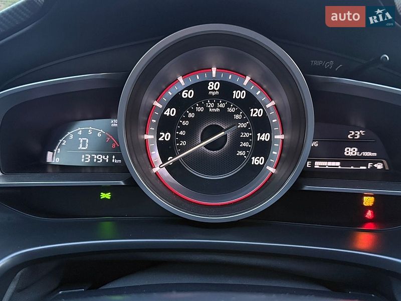 Хэтчбек Mazda 3 2015 в Полтаве