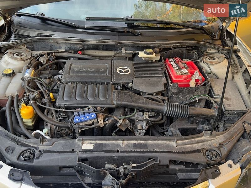 Седан Mazda 3 2006 в Луцьку