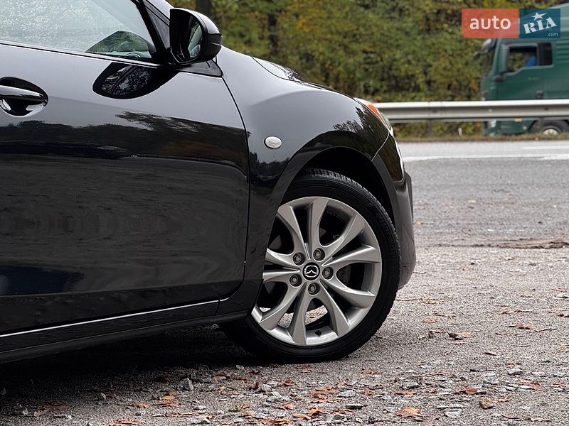 Хэтчбек Mazda 3 2010 в Виннице