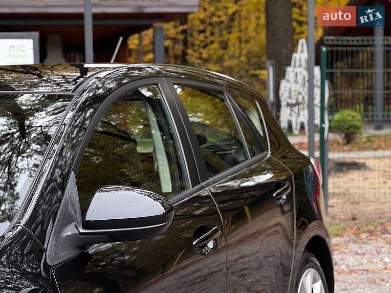 Хэтчбек Mazda 3 2010 в Виннице
