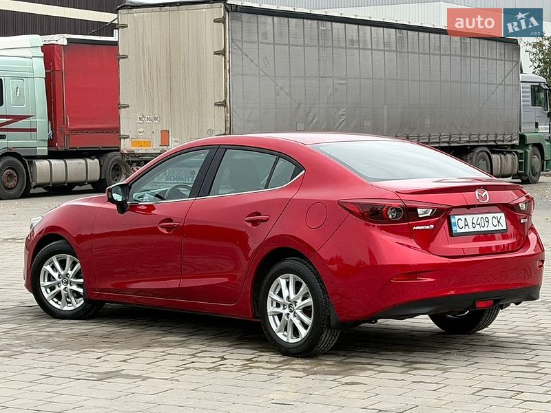 Седан Mazda 3 2013 в Черкассах