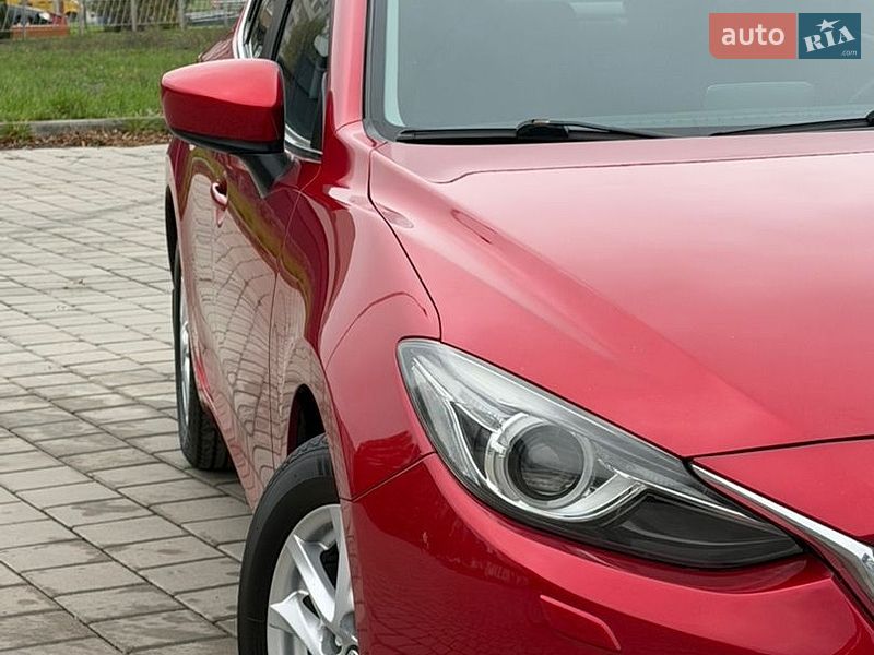 Седан Mazda 3 2013 в Черкассах