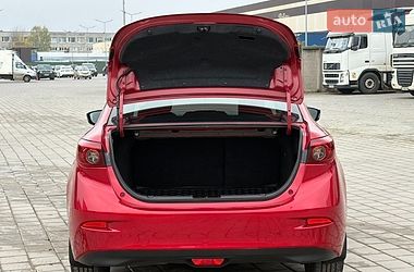 Седан Mazda 3 2013 в Черкассах