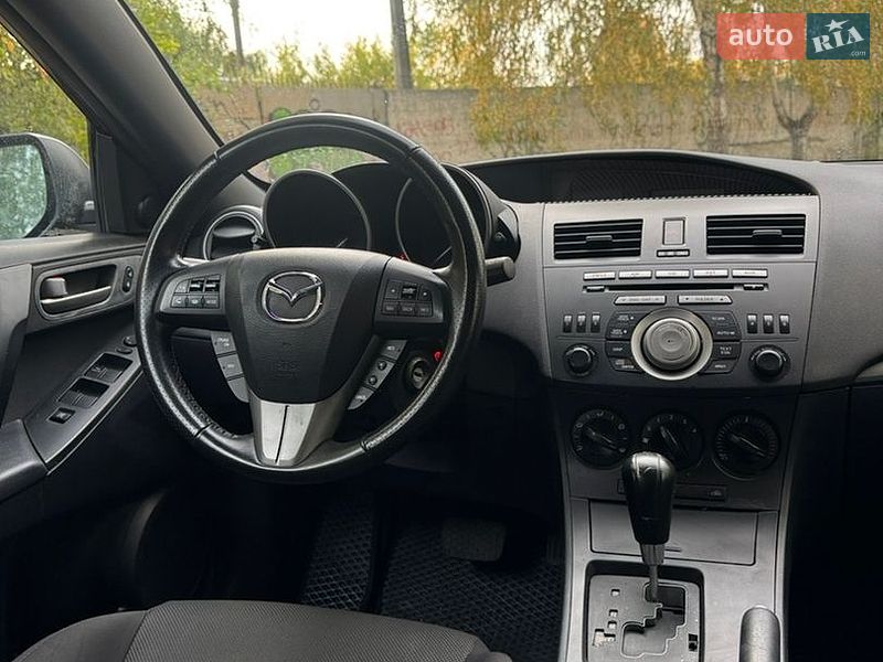 Хетчбек Mazda 3 2010 в Києві