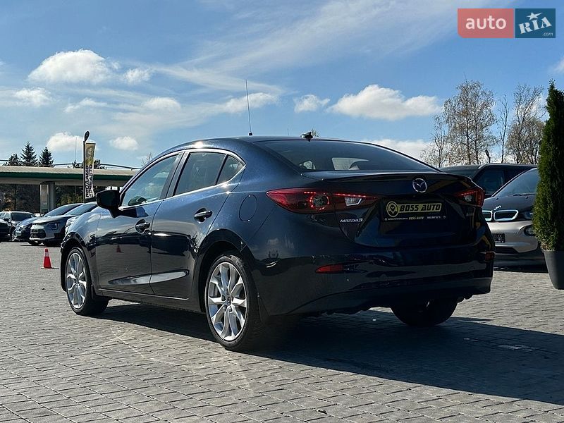 Седан Mazda 3 2014 в Івано-Франківську
