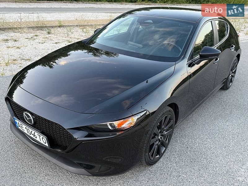 Хетчбек Mazda 3 2024 в Дніпрі