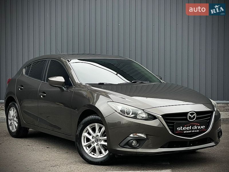 Хетчбек Mazda 3 2015 в Миколаєві