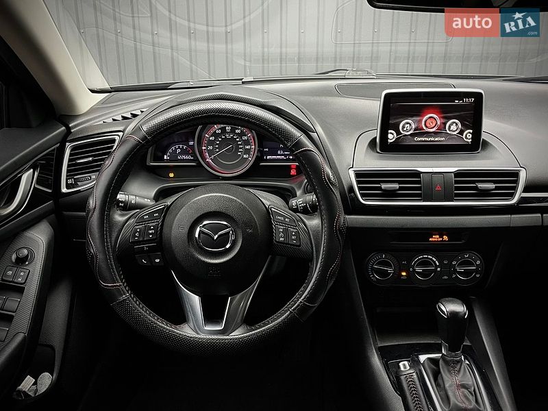 Хетчбек Mazda 3 2015 в Миколаєві