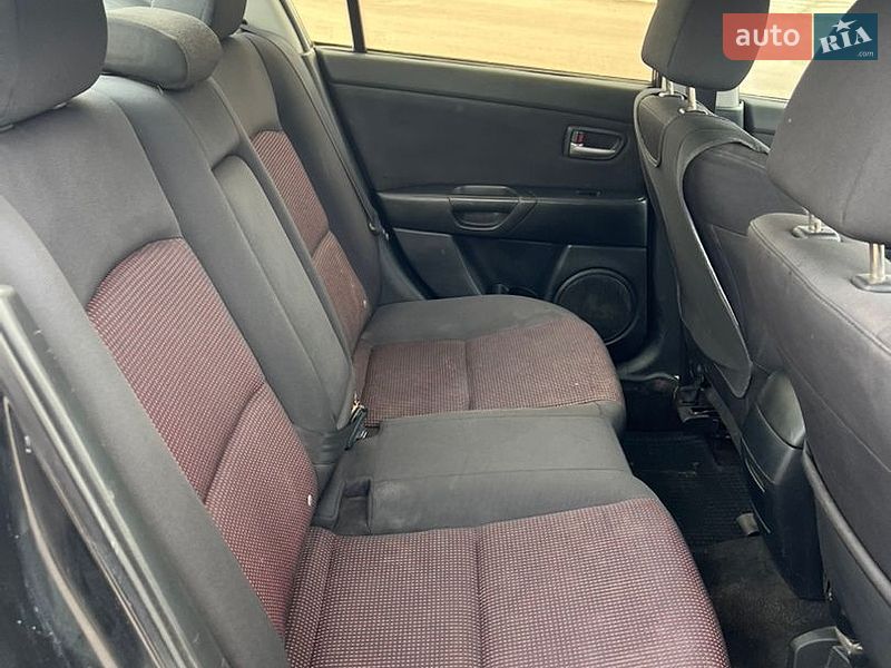 Хетчбек Mazda 3 2004 в Прилуках