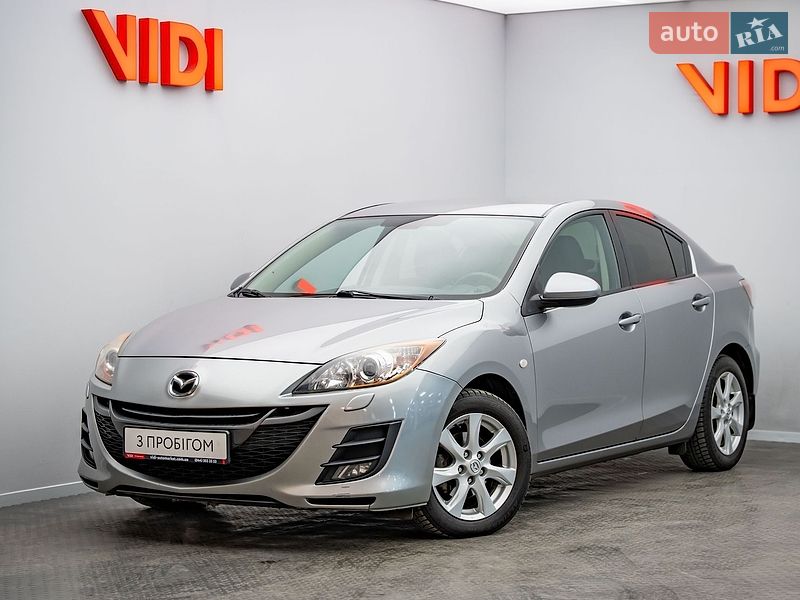 Седан Mazda 3 2010 в Киеве