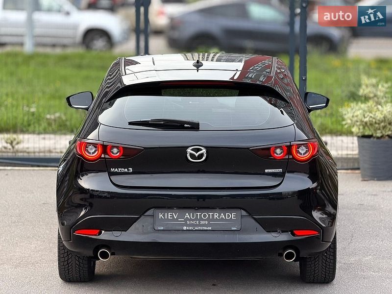 Хетчбек Mazda 3 2022 в Києві