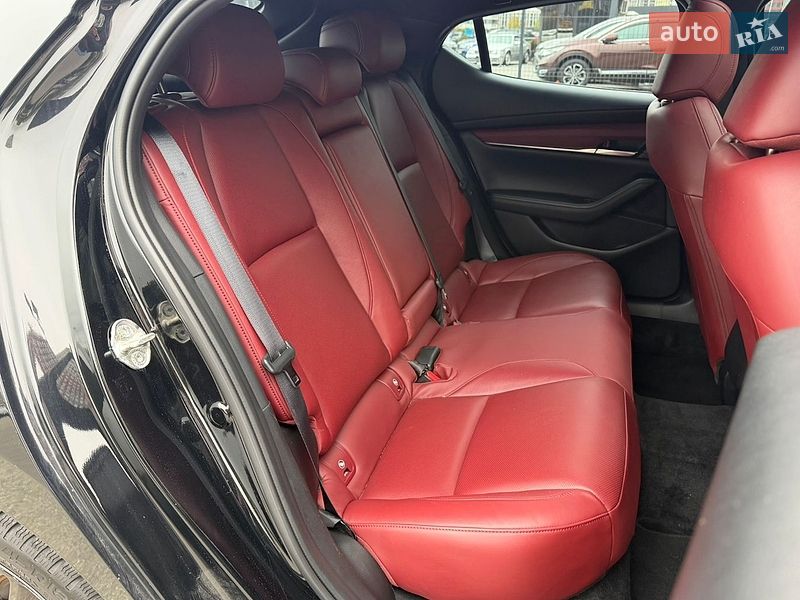 Хетчбек Mazda 3 2022 в Києві