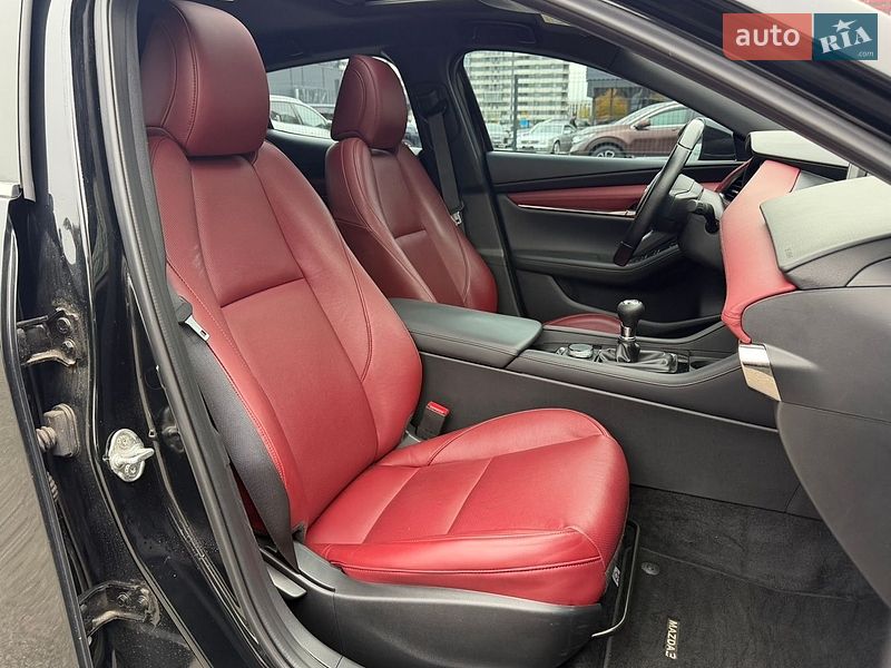 Хетчбек Mazda 3 2022 в Києві