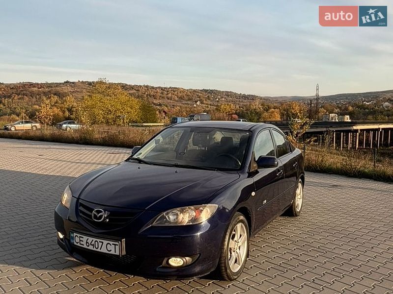 Седан Mazda 3 2005 в Чернівцях