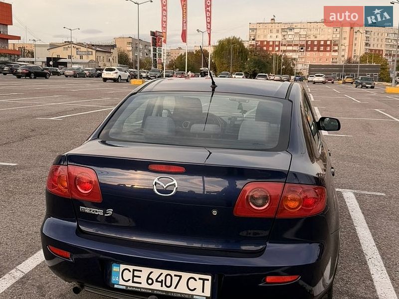 Седан Mazda 3 2005 в Чернівцях
