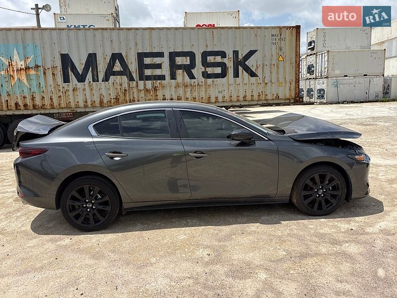 Седан Mazda 3 2025 в Полтаве