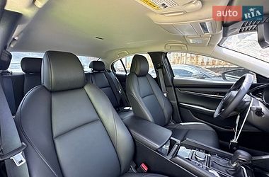 Седан Mazda 3 2025 в Полтаві