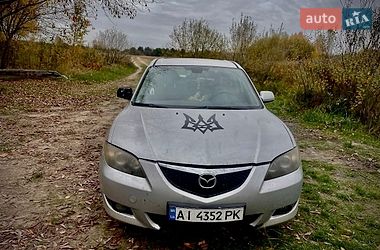 Седан Mazda 3 2006 в Иванкове