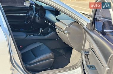Седан Mazda 3 2019 в Киеве