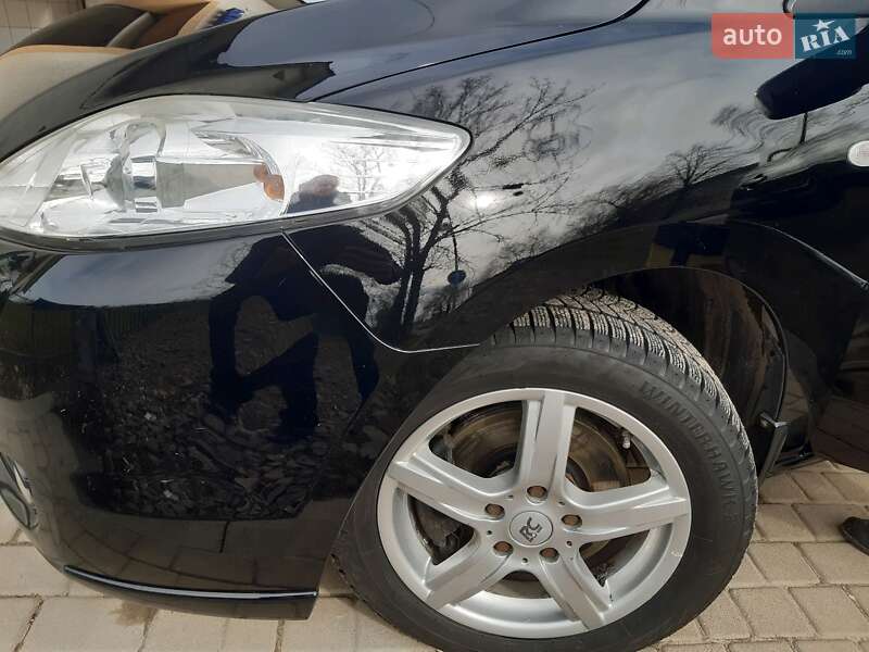 Мінівен Mazda 5 2007 в Івано-Франківську