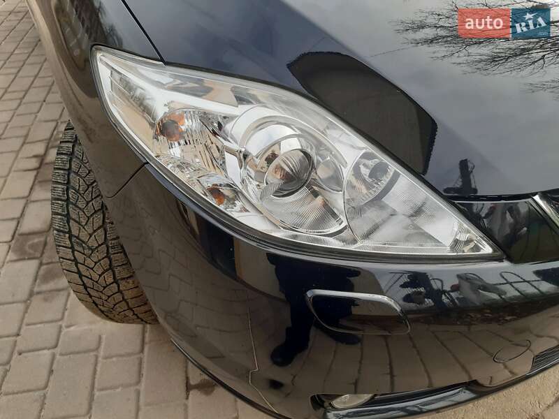 Мінівен Mazda 5 2007 в Івано-Франківську