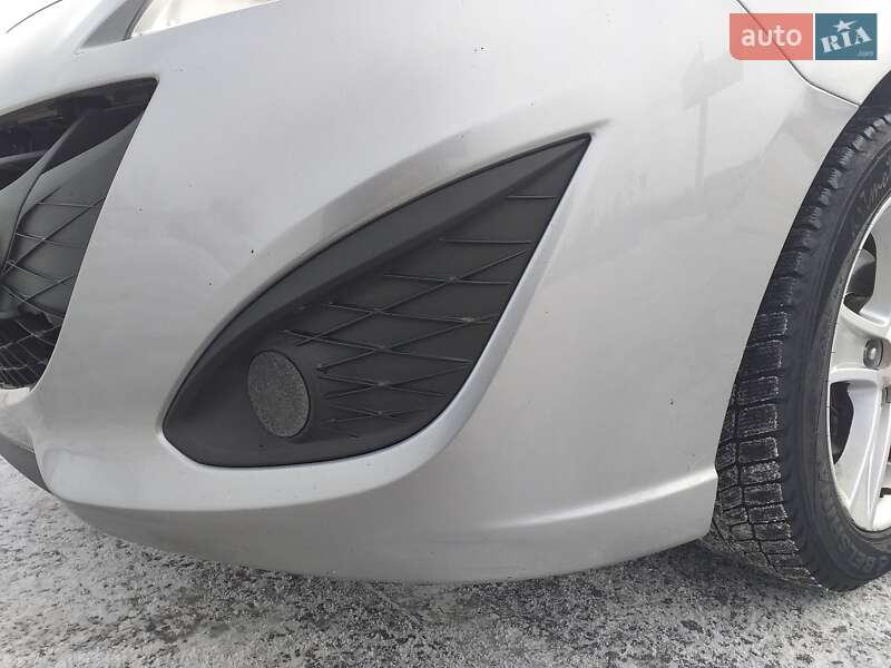 Минивэн Mazda 5 2012 в Ужгороде