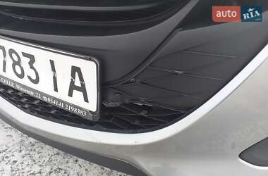 Минивэн Mazda 5 2012 в 