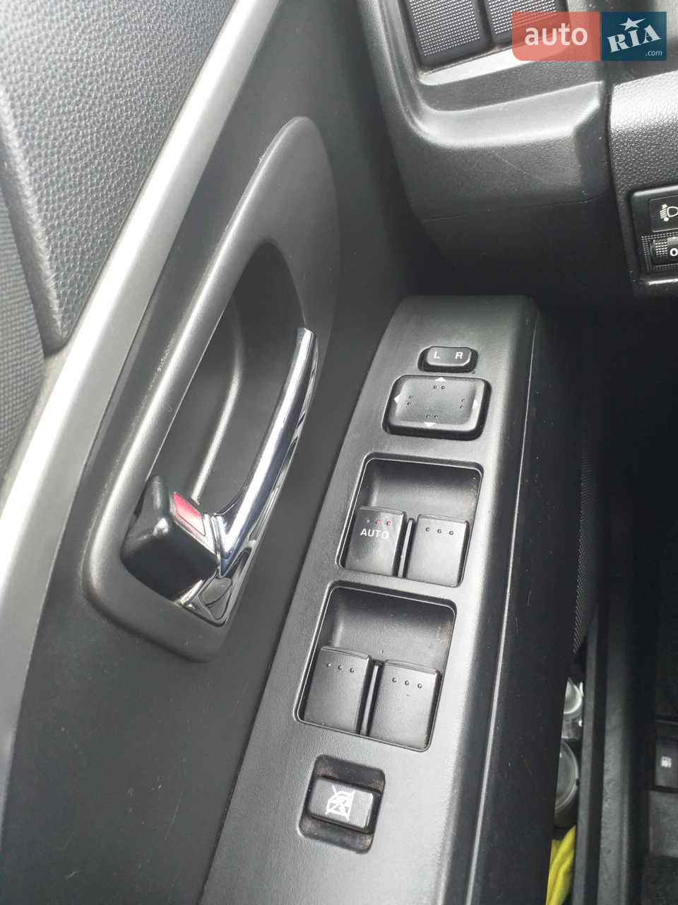 2012 Mazda 5 - мініатюра 26