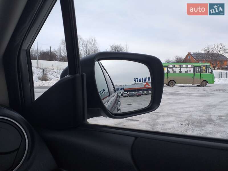 Минивэн Mazda 5 2012 в Ужгороде