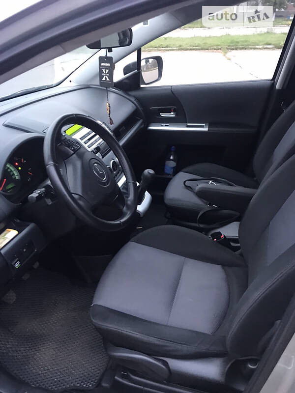 Минивэн Mazda 5 2006 в Овруче