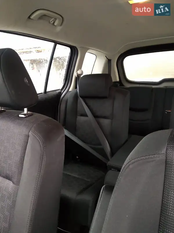 Mazda 5 2008