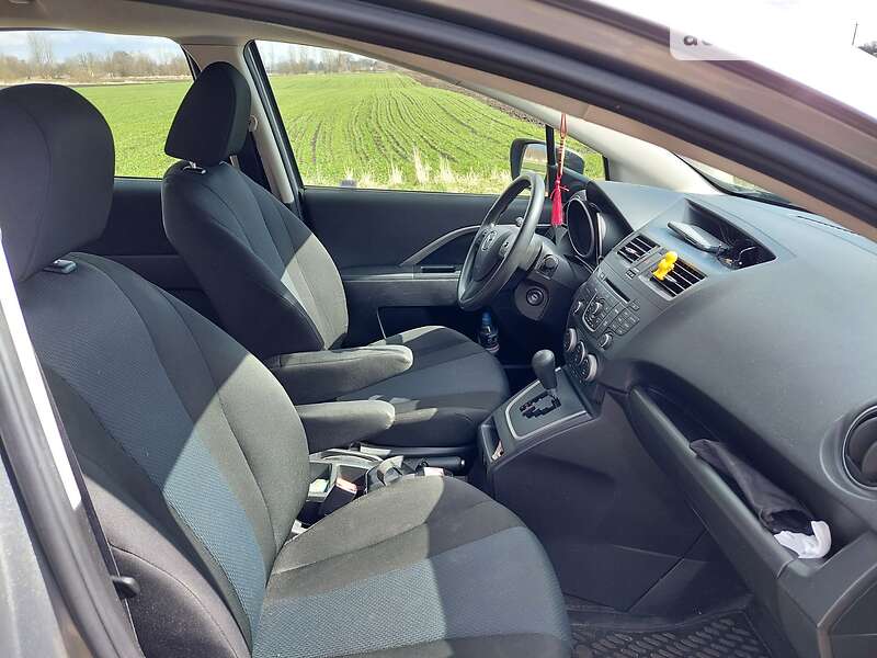 Минивэн Mazda 5 2014 в Ровно